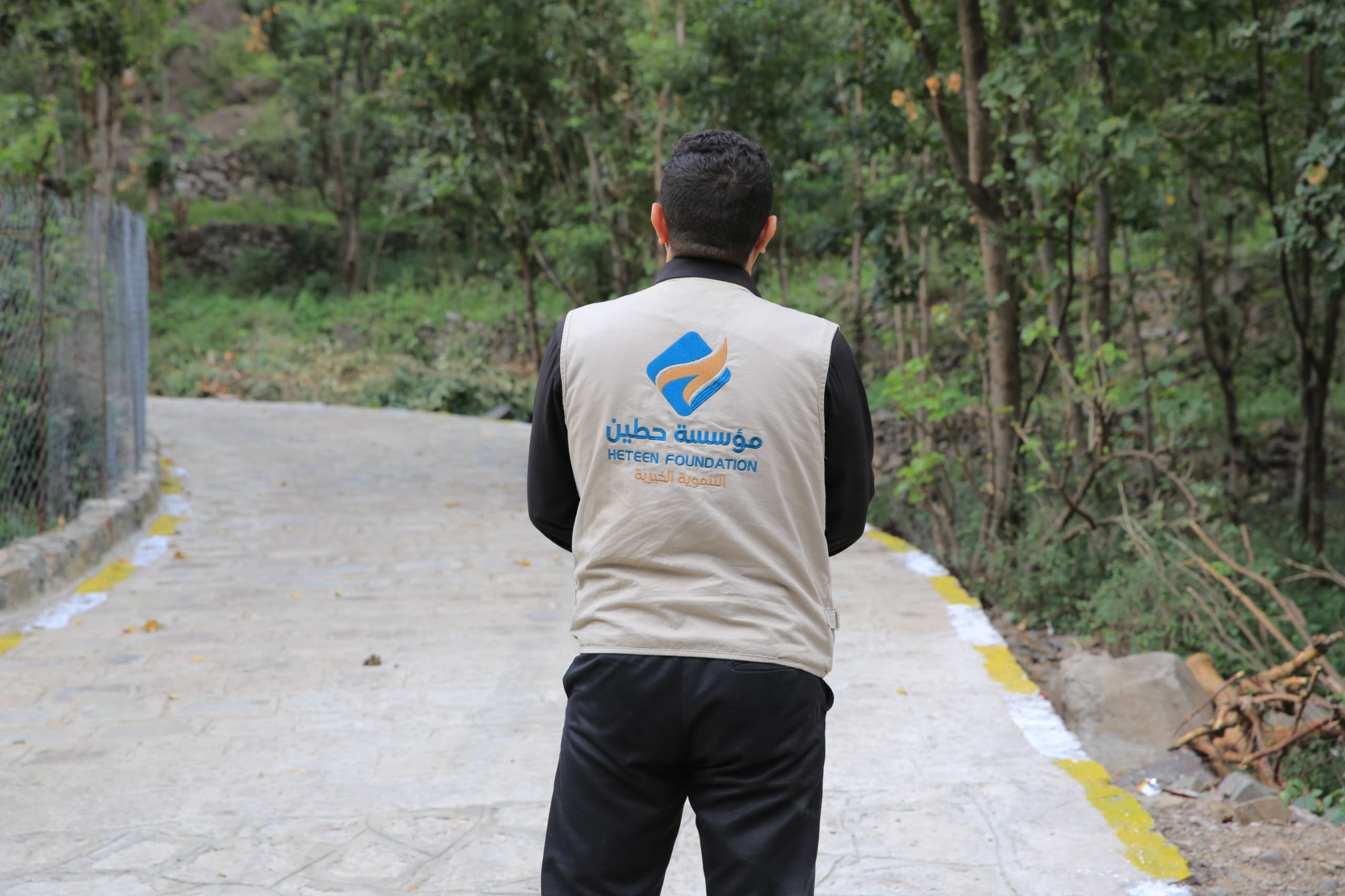 افتتاح طريق جديد يخدم أهالي بني بحير في تعز